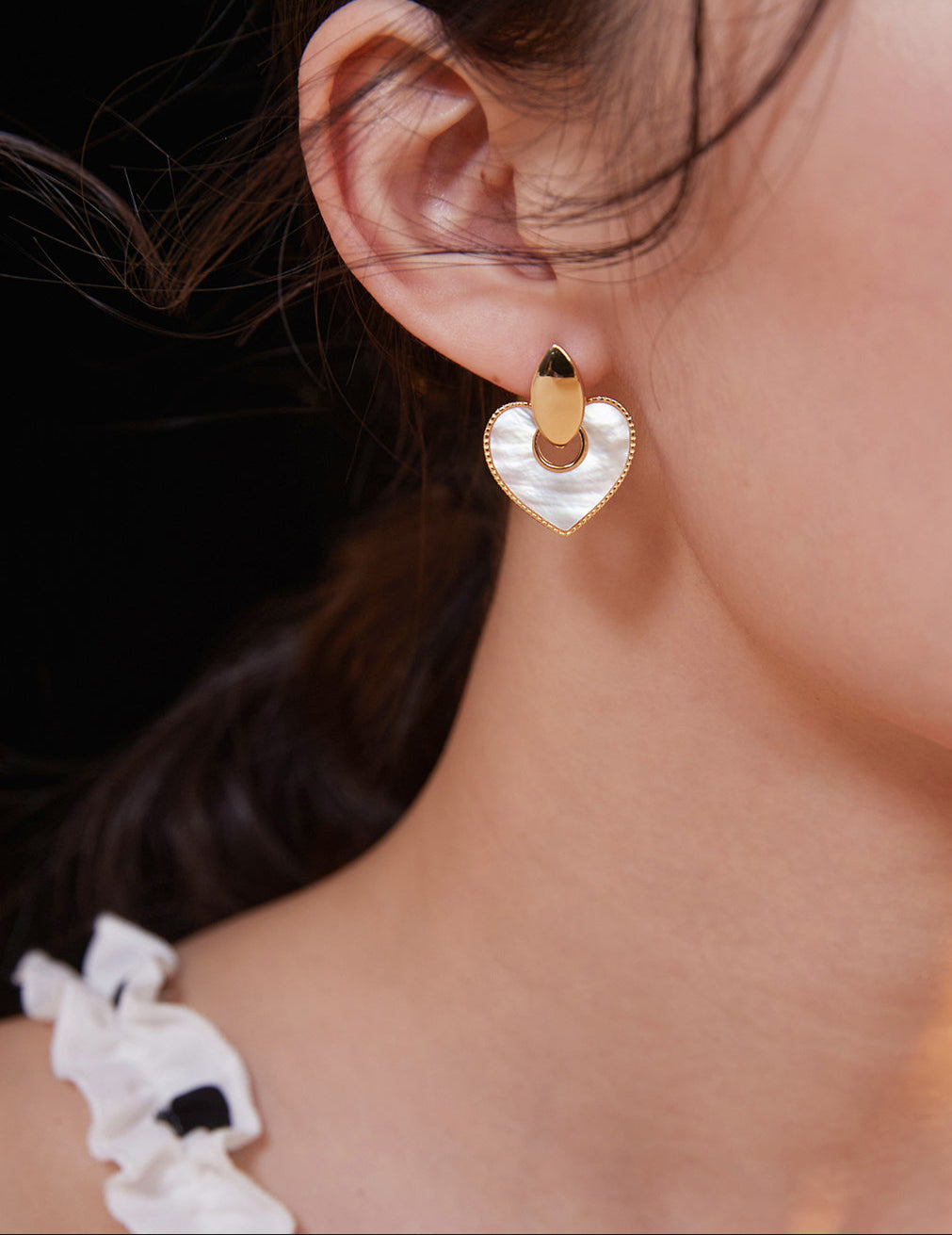 Pure silver mother-of-pearl earrings