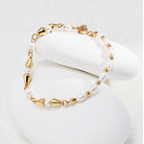 The golden lines pearl bracelet