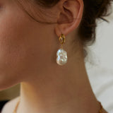 Baroque Pearl & Zircon Earrings - 925 Silver (Gold-Tone)