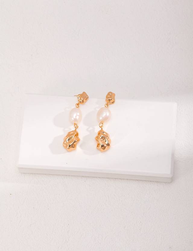 Adjustable Pearl Necklace & Earrings Set - Gold-Tone 925 Silver