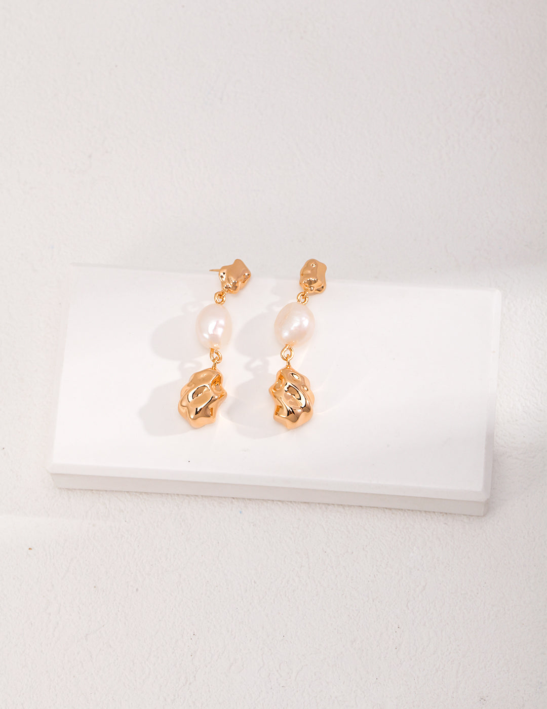 Baroque Pearl Drop Earrings - 925 Silver (Silver/Gold-Tone)
