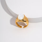 Gemstone Adjustable Ring - 925 Silver (Mother of Pearl / Black Onyx)
