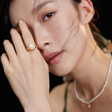 French Pearl Statement Ring - 925 Silver (Silver Tone / Gold Tone)