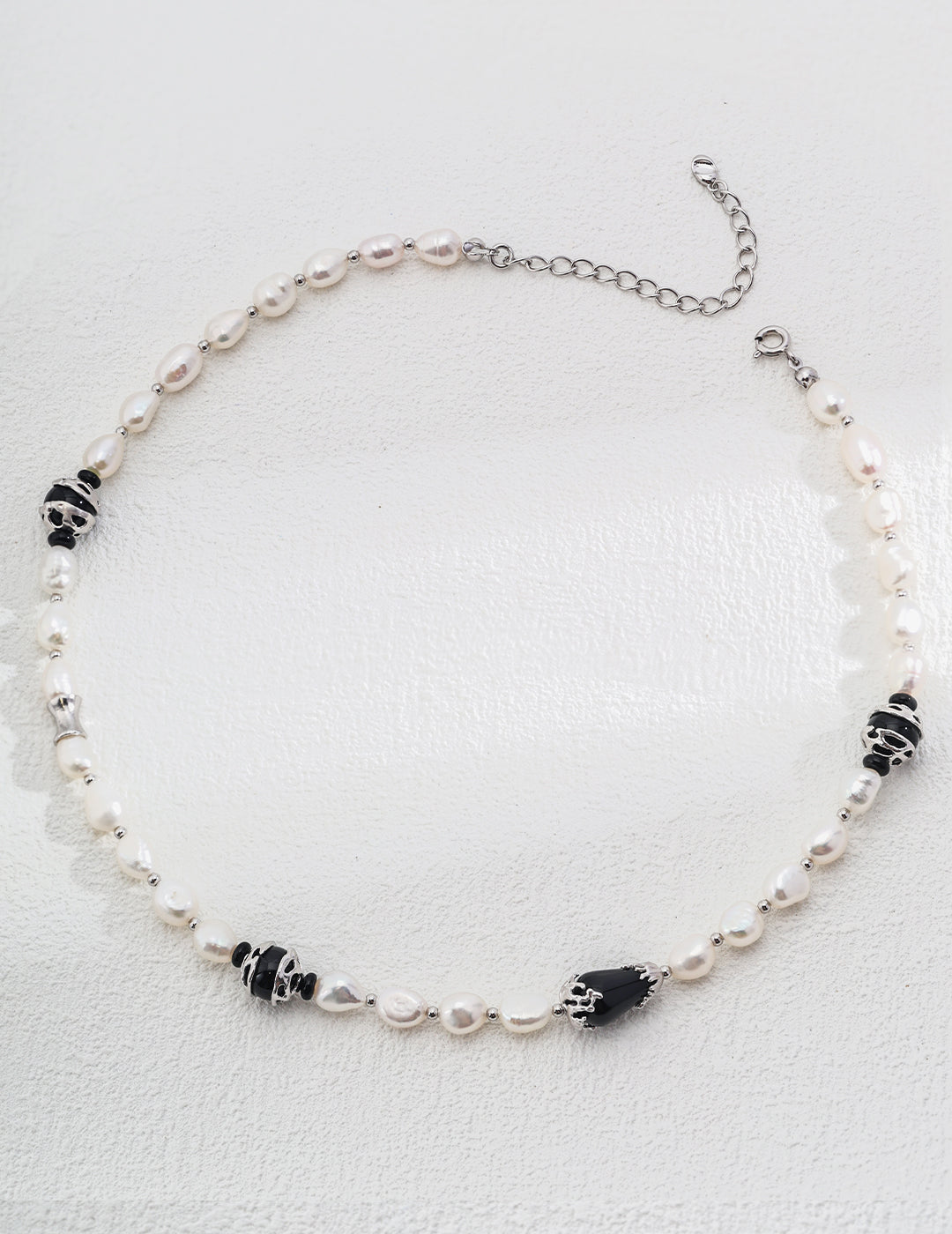 Adjustable Pearl and Onyx Necklace in Sterling Silver with Dual-Tone Accents