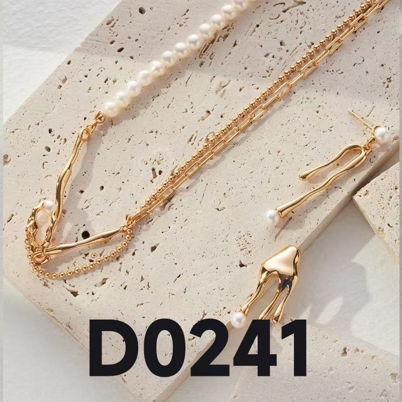 Withered Nest Adjustable Pearl Necklace - Silver Tone / Vintage Gold Tone